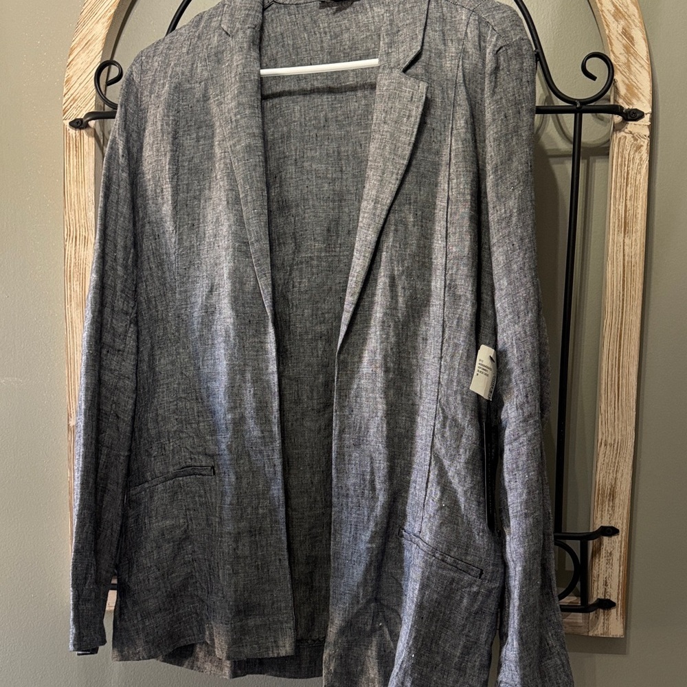 SAKS FIFTH AVENUE  NWT medium 100 % linen Women's Gray Blazer